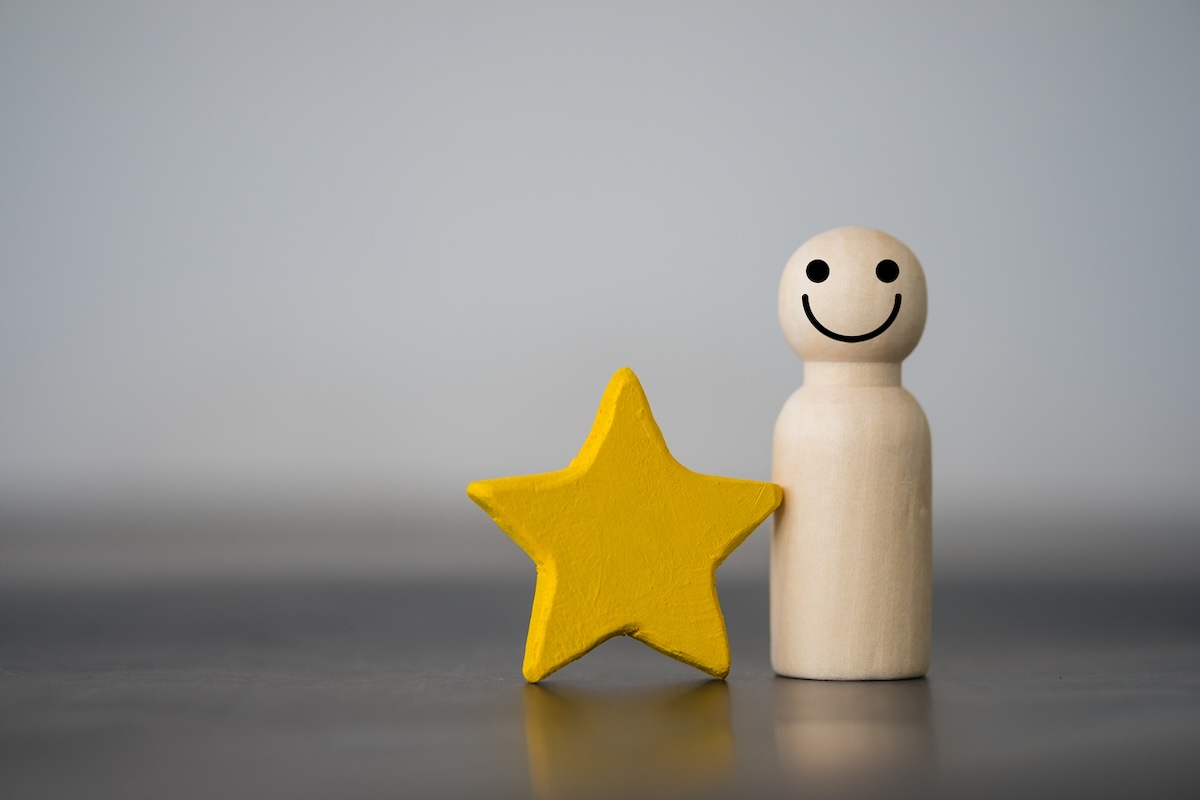 Employee recognition through gamification
